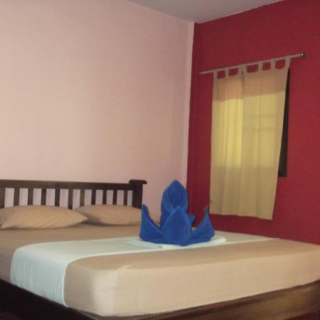 Lanta Bee Garden Bungalow Sha Extra Plus 란타섬 외부 사진